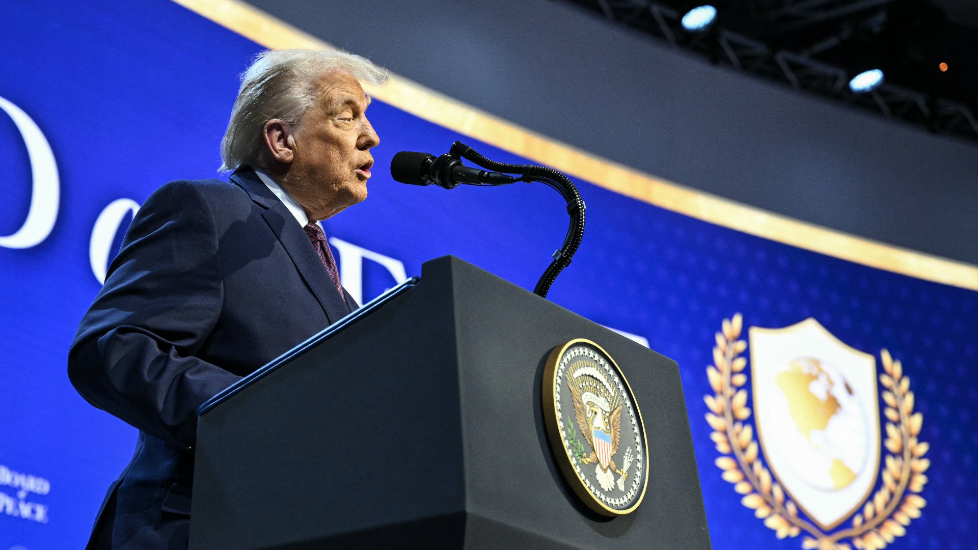 Trump retira convite a premiê do Canadá para 'Conselho da Paz'